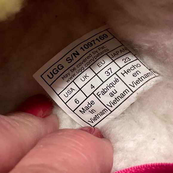 UGG Fluff Yeah Slide Multi Color Size 6 - Picture 7 of 7